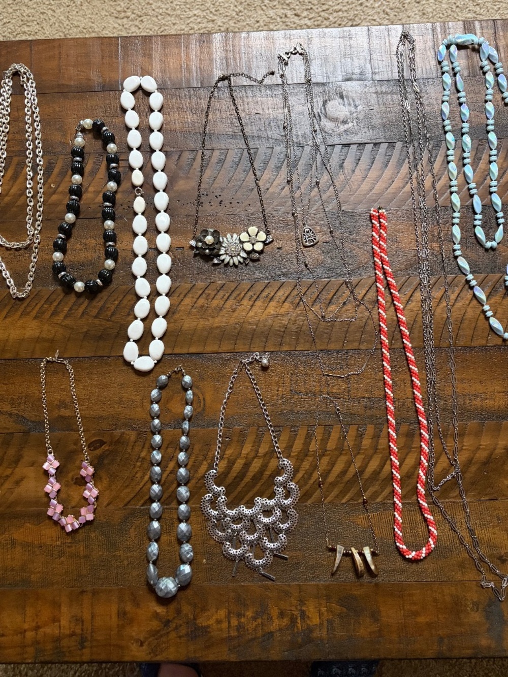 Necklaces Lot of 12 Assorted Styles & Color